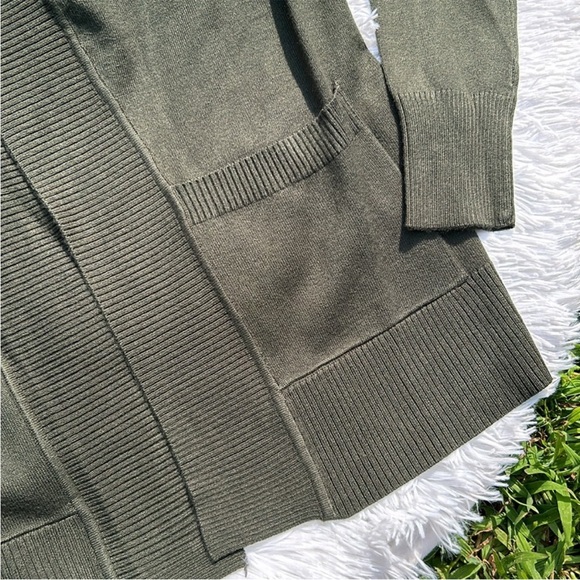 Cielo Everyday Ultra Soft Dark Forest Green Cardigan Size Small NEW - Picture 4 of 12